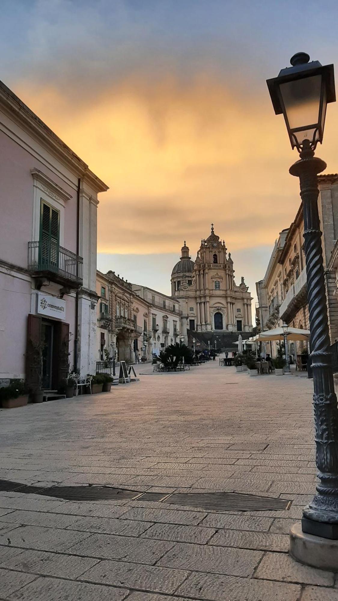 Pura Vida Barocca Hotel Ragusa Buitenkant foto
