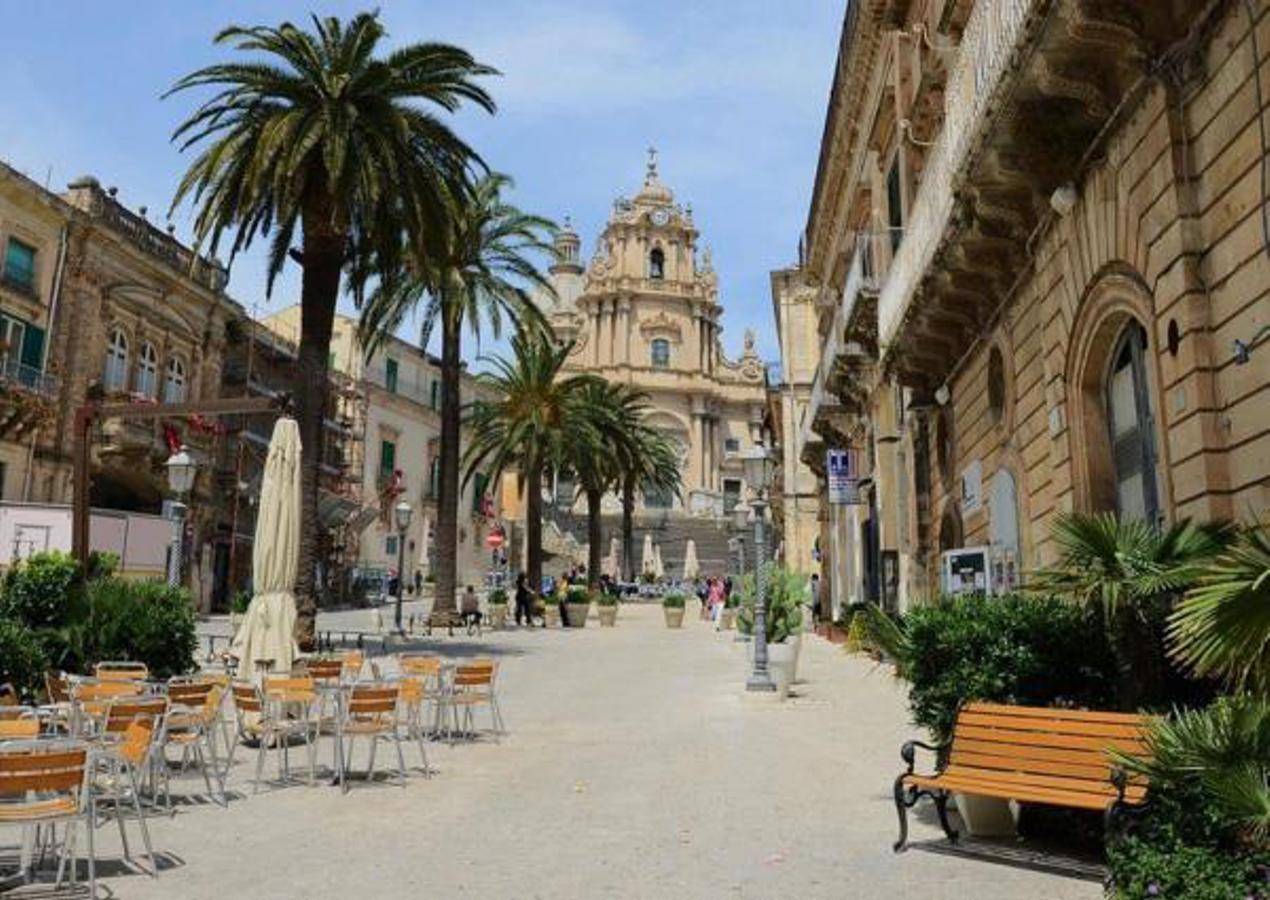 Pura Vida Barocca Hotel Ragusa Buitenkant foto